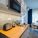 In - Balaton 42695 Apartamento